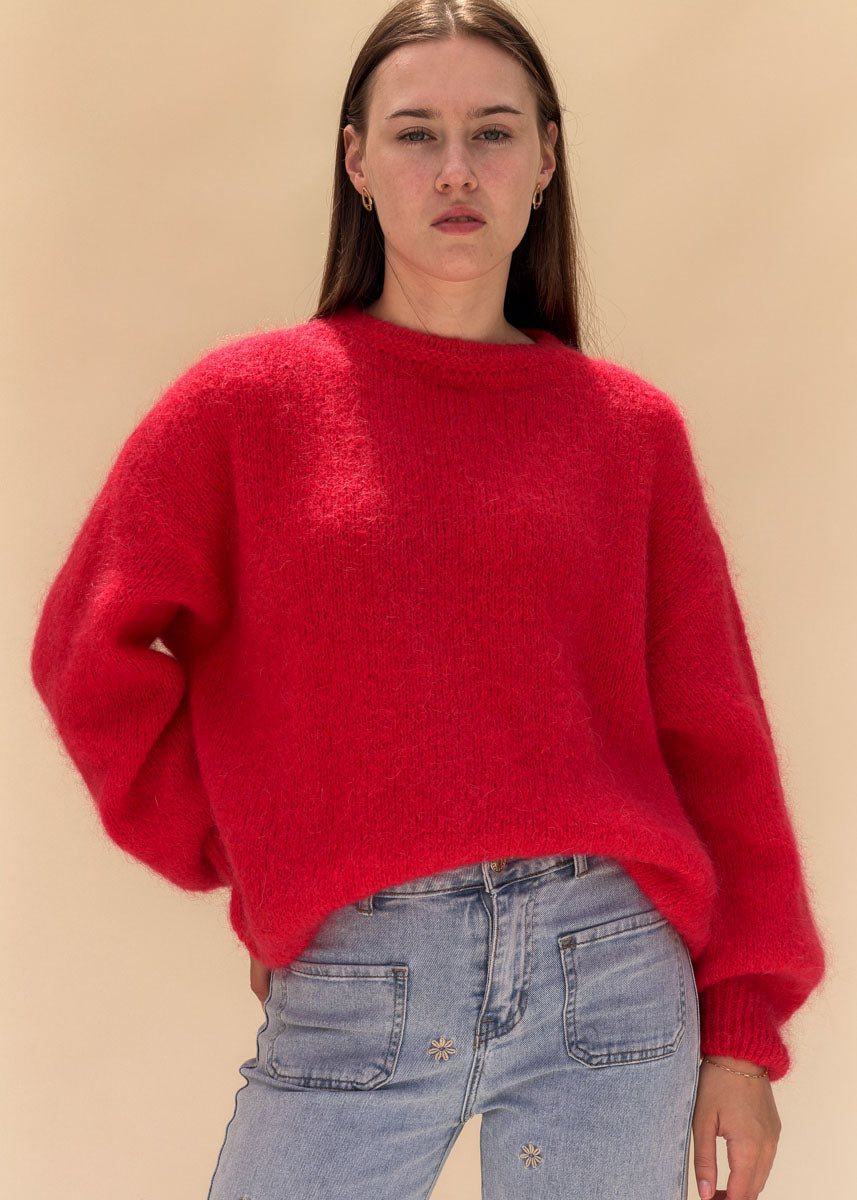 Pull Aimée femme en mohair rouge à manches longues, encolure ronde, maille duveteuse, Dune & Coton — Couleur: Rouge Cerise